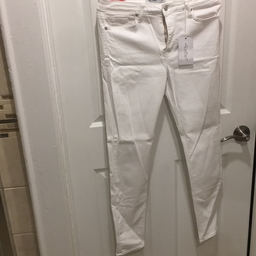 Just Black Brand high rise white stretchy denim 30